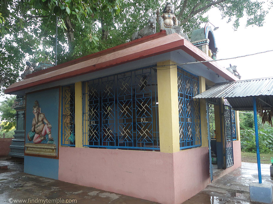 Vellai-pilayar_temple